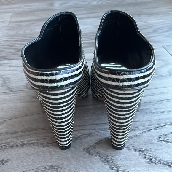 Derek Lam heels size 8.5 - Picture 3 of 12